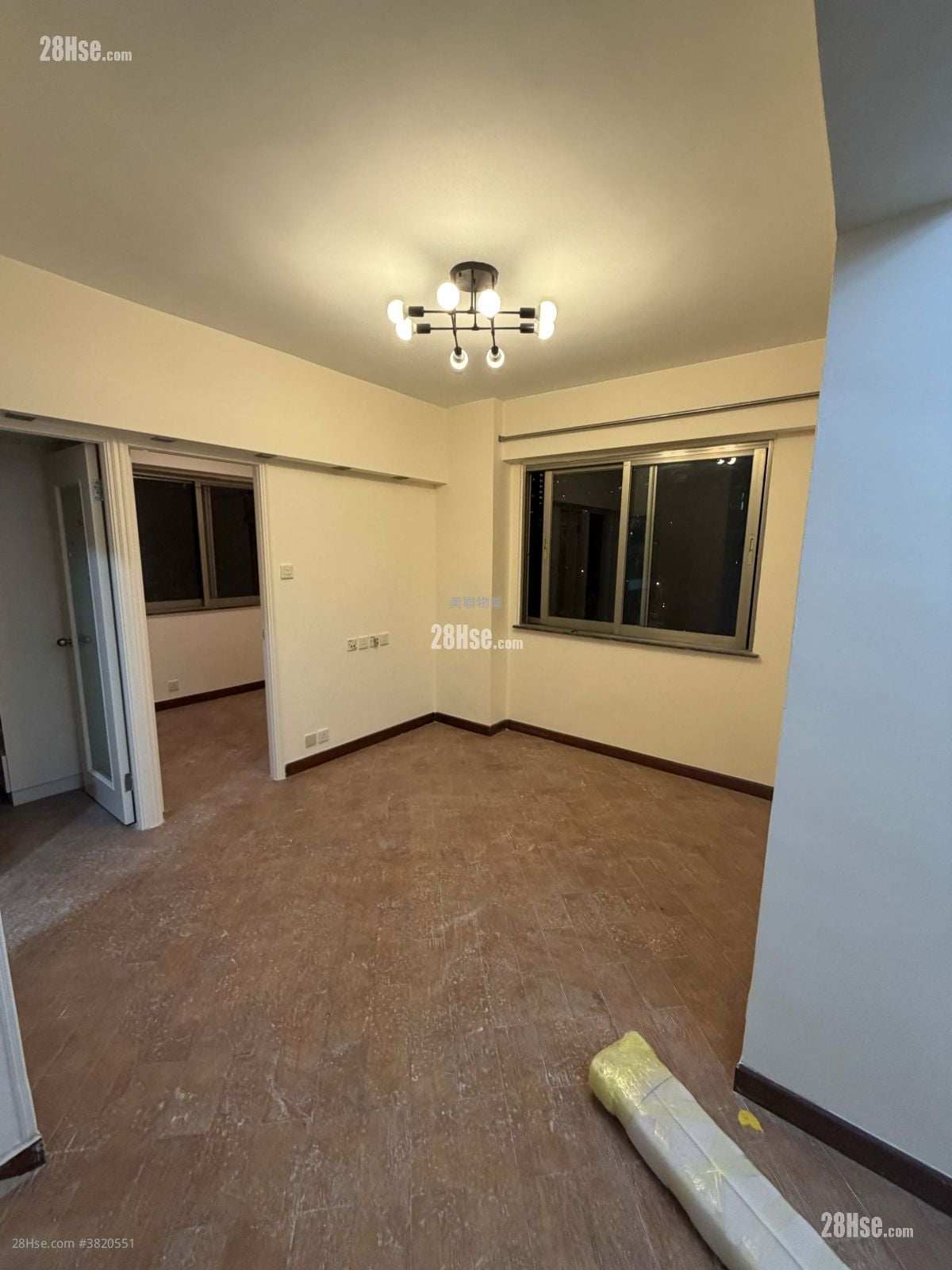 葵华大厦 租盘 2 房 , 1 浴室 411 平方尺