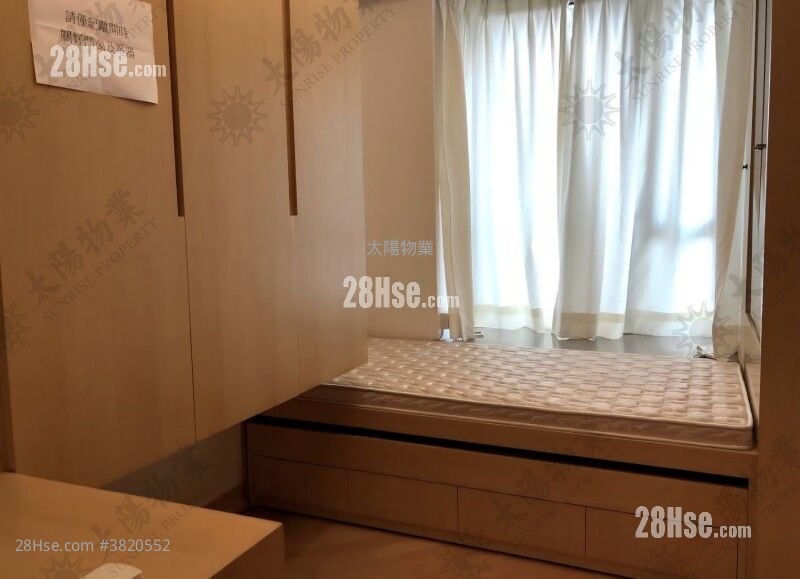 Royal Peninsula Sell 3 Bedrooms 647 ft²