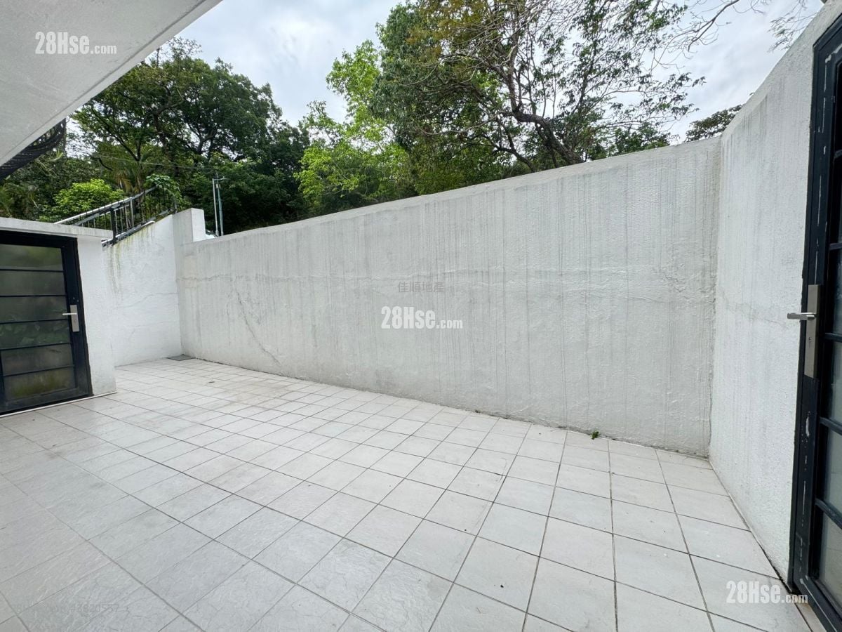 Village Rental 3 Bedrooms , 2 Bathrooms