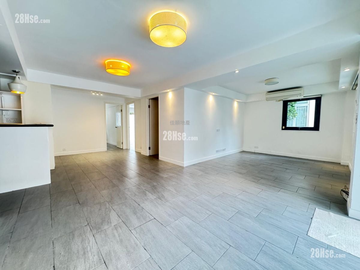 Village Rental 3 Bedrooms , 2 Bathrooms