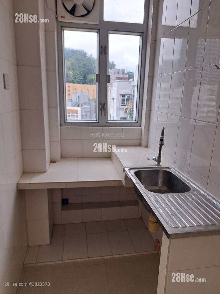 崇雅樓 租盤 開放式間隔 , 1 浴室 250 平方呎