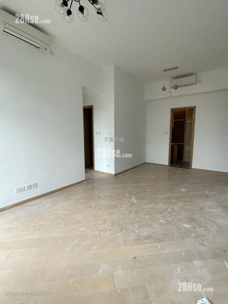 溱林 租盘 4 房 , 3 浴室 739 平方尺