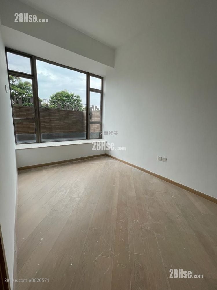 溱林 租盘 4 房 , 3 浴室 739 平方尺