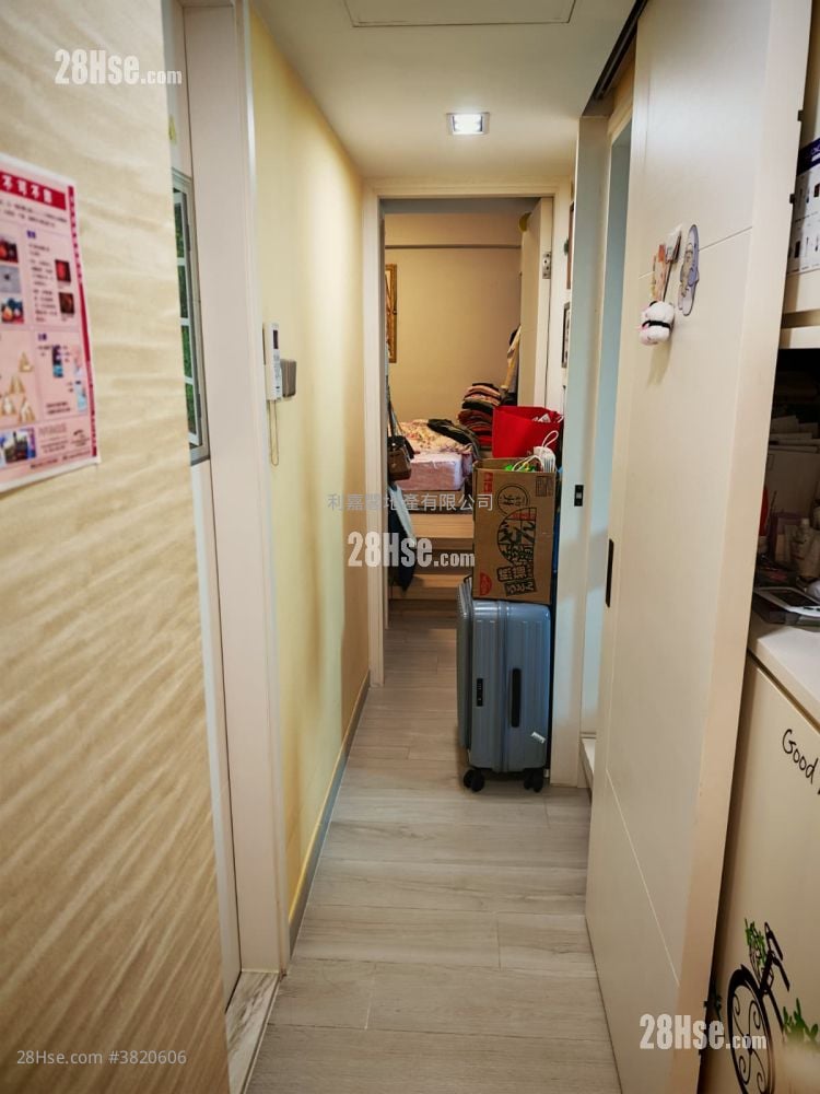 牽晴間 售盤 2 房 , 2 浴室 556 平方呎