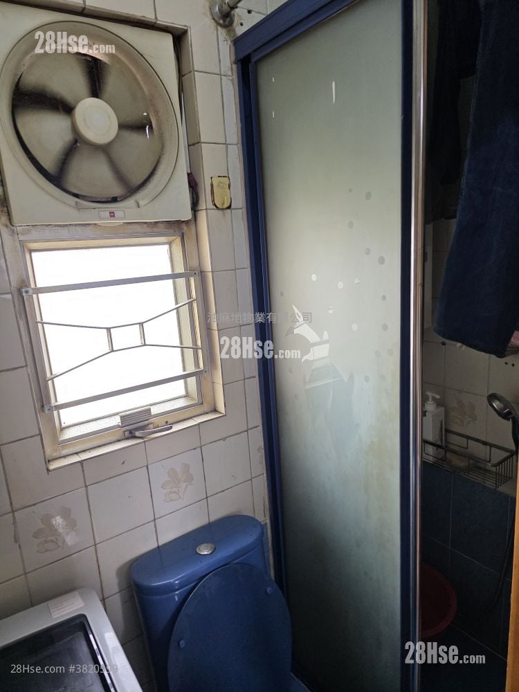 順安大廈 售盤 2 房 , 1 浴室 320 平方呎