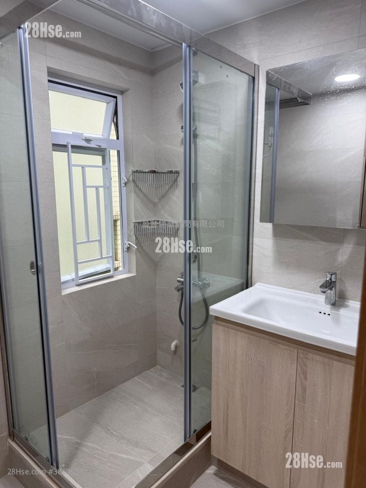 Ying King Mansion Rental 3 Bedrooms , 1 Bathroom 483 ft²