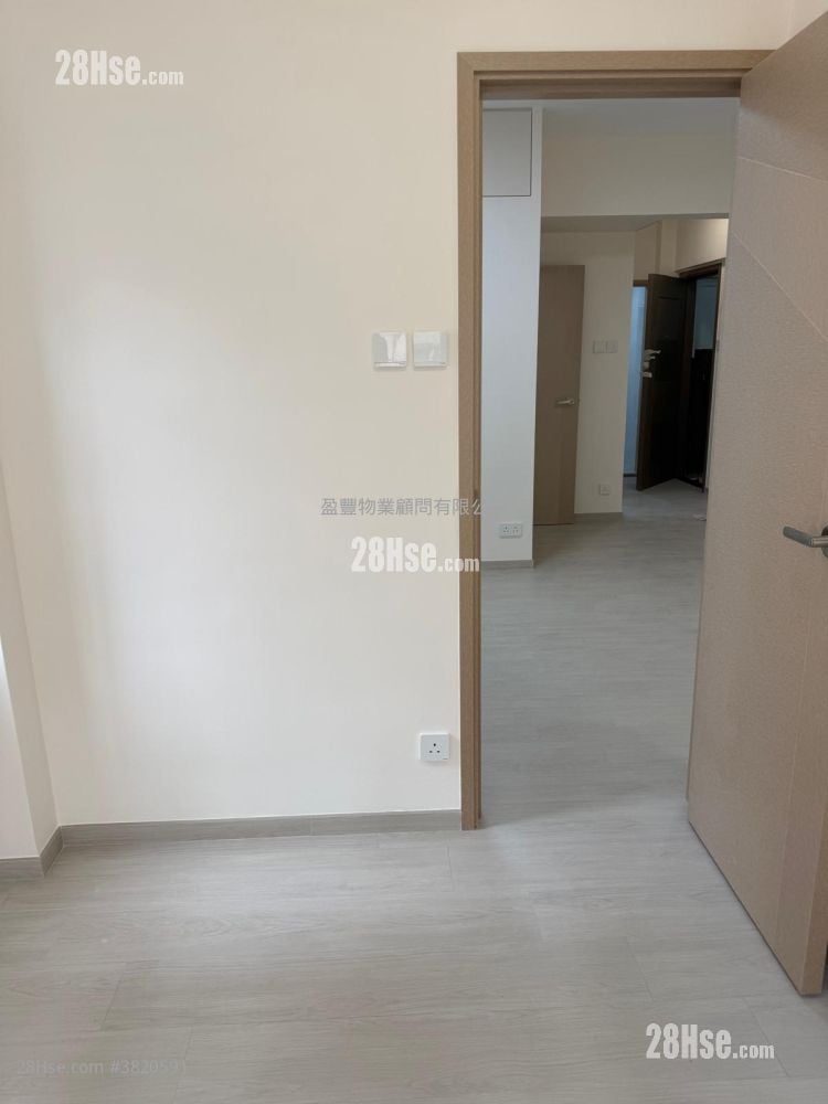 Ying King Mansion Rental 3 Bedrooms , 1 Bathroom 483 ft²