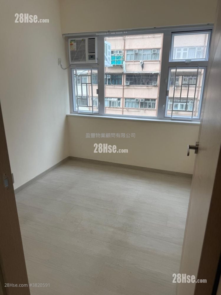 Ying King Mansion Rental 3 Bedrooms , 1 Bathroom 483 ft²