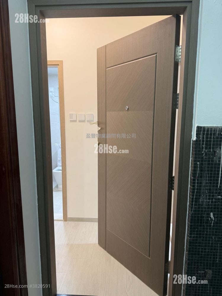 Ying King Mansion Rental 3 Bedrooms , 1 Bathroom 483 ft²