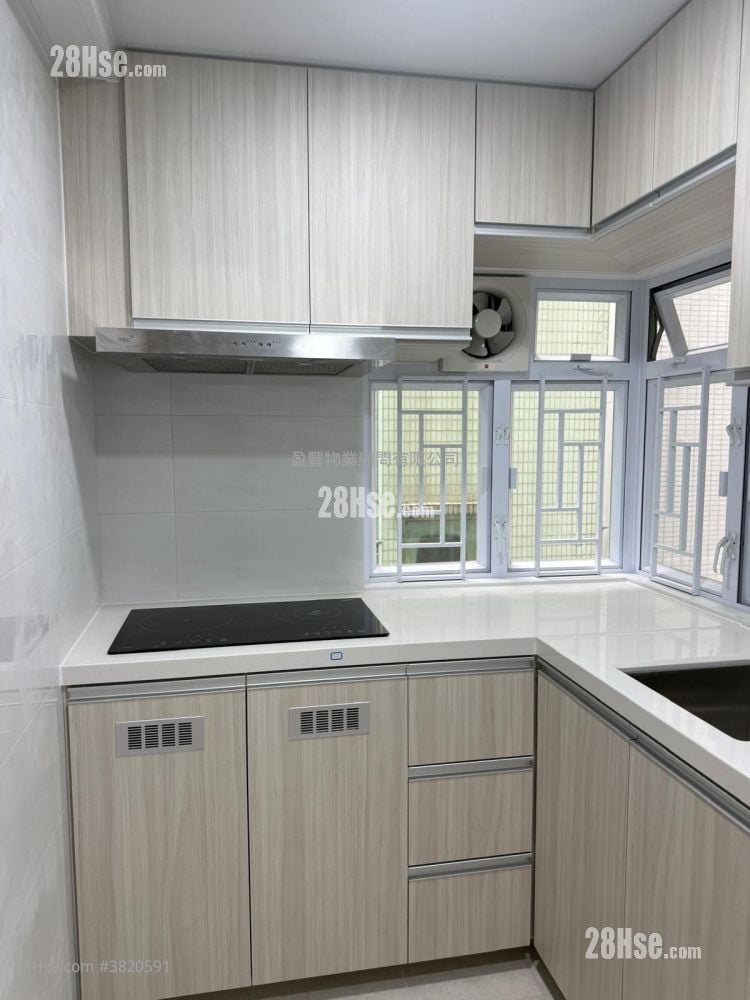 Ying King Mansion Rental 3 Bedrooms , 1 Bathroom 483 ft²