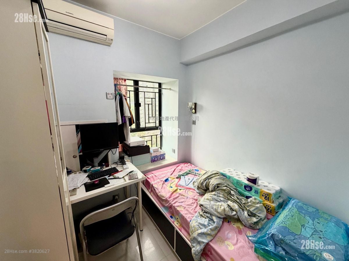 灣景花園 售盤 3 房 , 2 浴室 702 平方呎