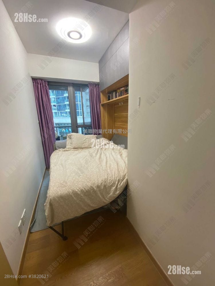 The Papillons Sell 2 Bedrooms , 1 Bathroom 513 ft²