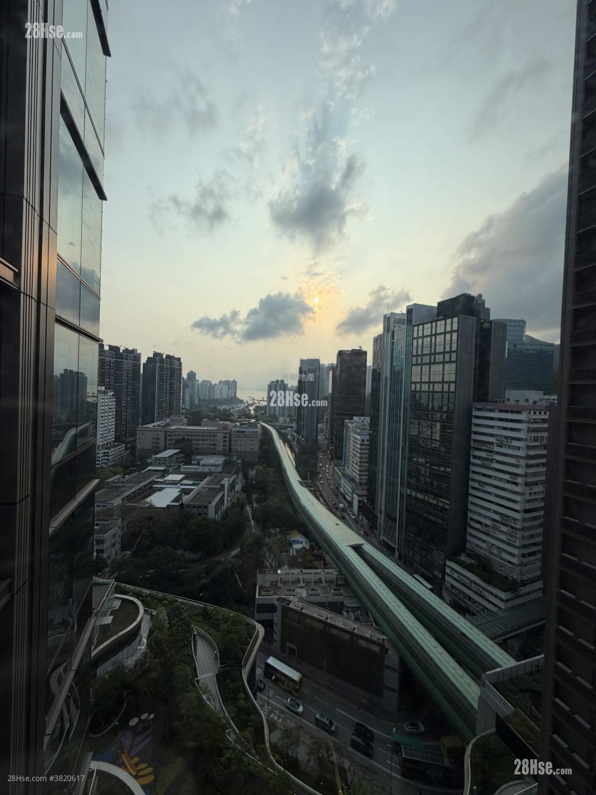 The Southside Rental 3 Bedrooms , 2 Bathrooms 452 ft²