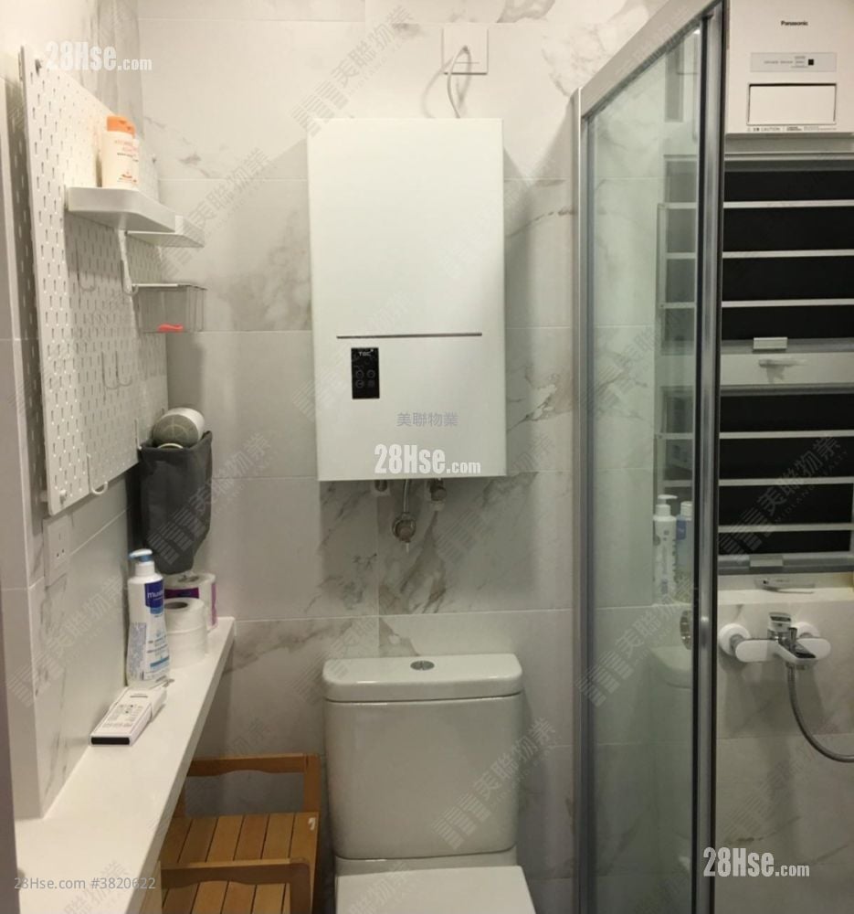 浴室: 滨景花园 售盘 3 房 545 平方尺