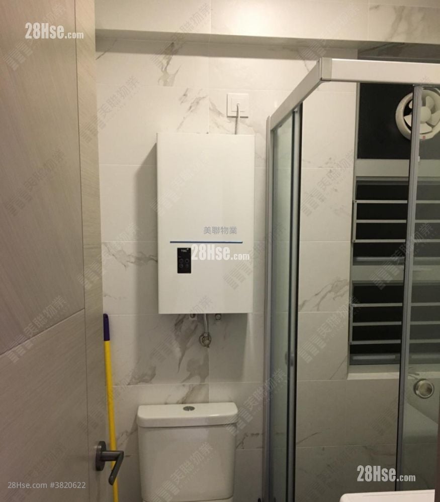 浴室: 滨景花园 售盘 3 房 545 平方尺