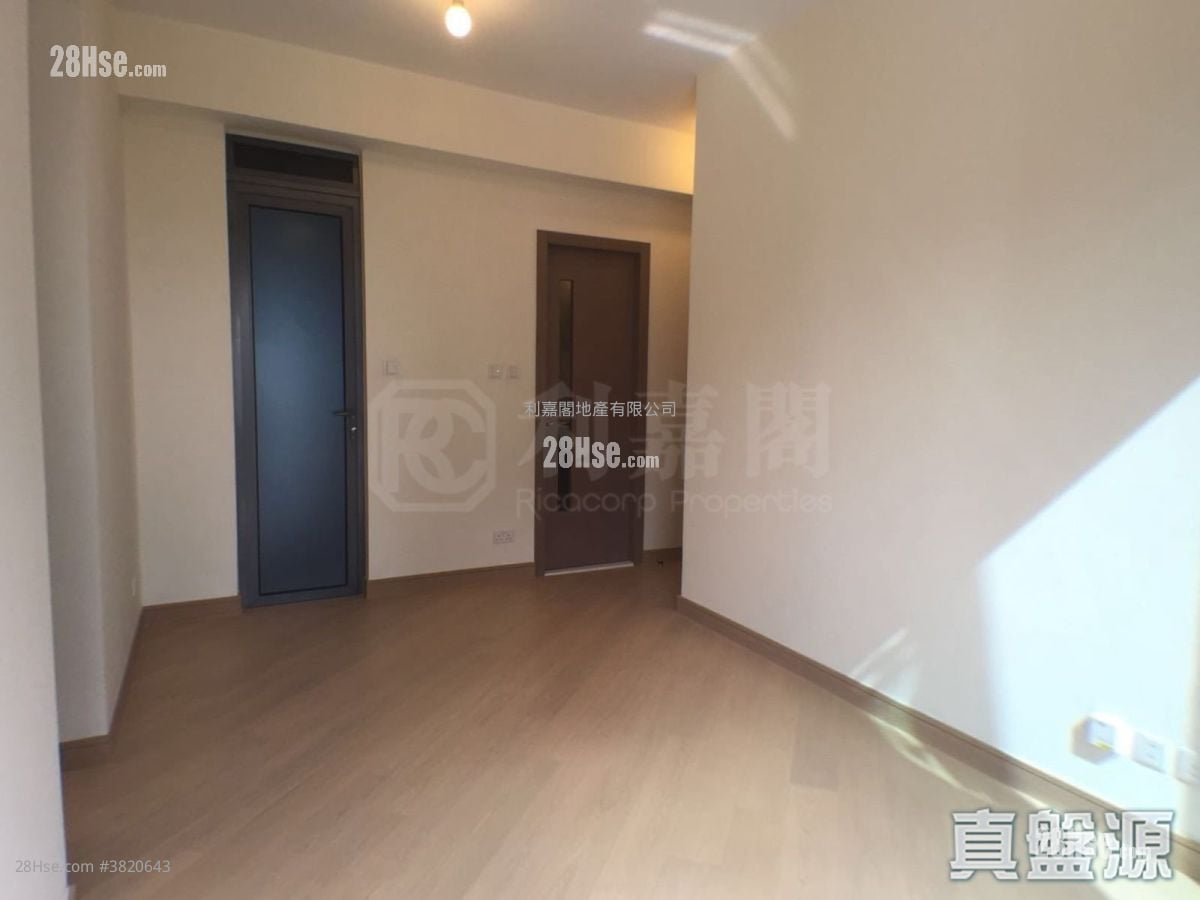 廳: 迎海 售盤 1 房 , 1 浴室 503 平方呎