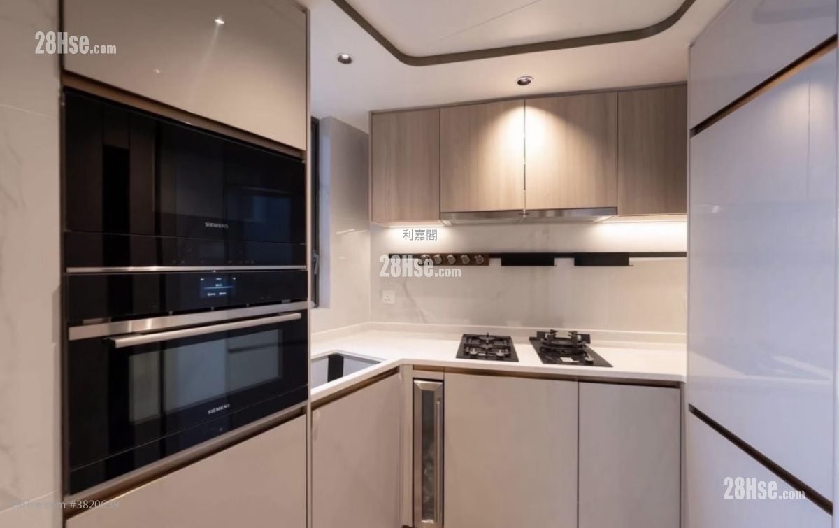 黄金海湾 售盘 2 房 , 1 浴室 475 平方尺