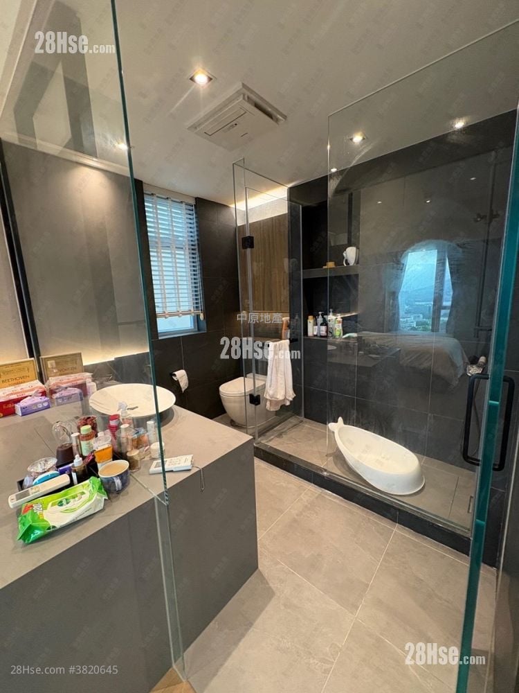 Casa Marina Sell 3 Bedrooms 2,005 ft²