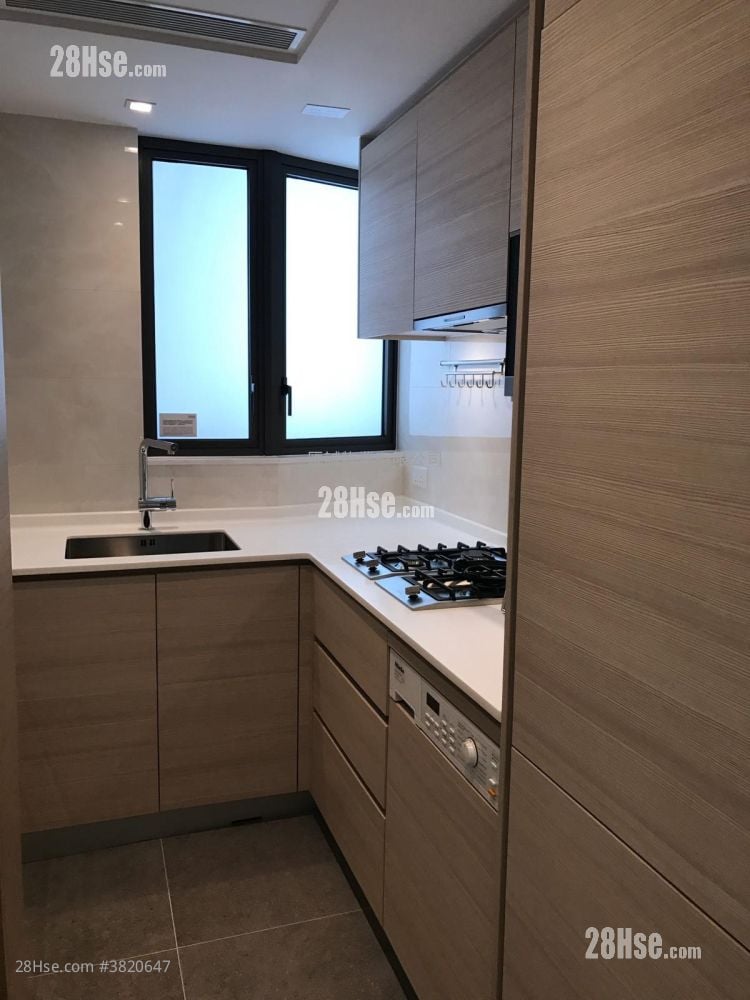 皓畋 租盘 2 房 , 1 浴室 585 平方尺