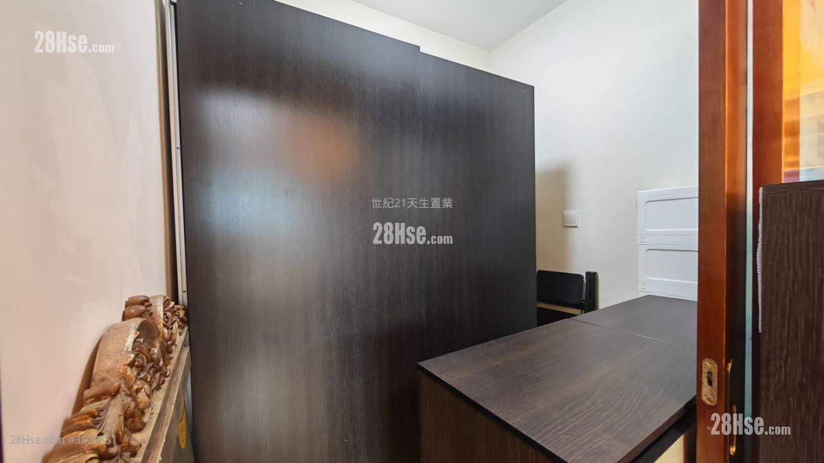 Aegean Coast Rental 4 Bedrooms , 2 Bathrooms 741 ft²