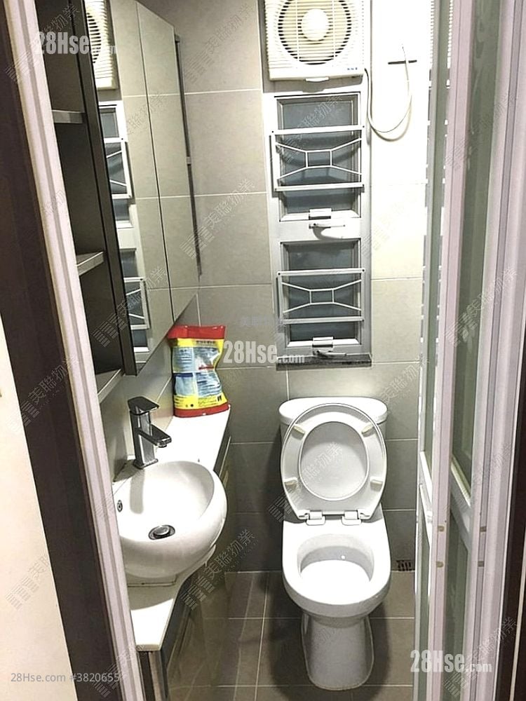 时代广场 售盘 1 房 325 平方尺