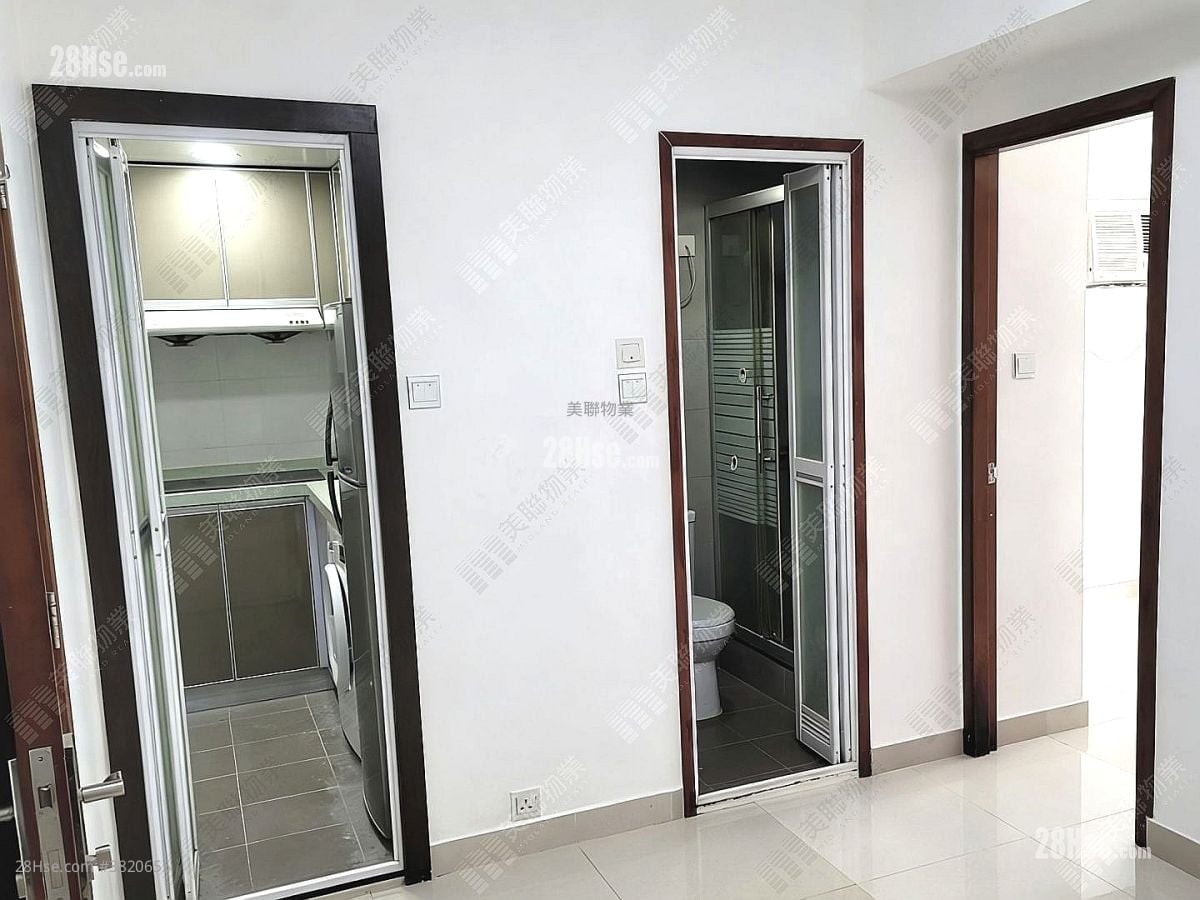 时代广场 售盘 1 房 325 平方尺