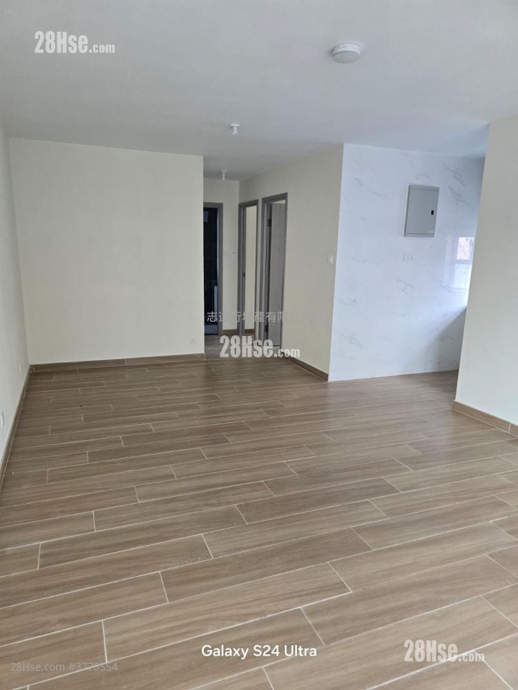 Village Rental 3 Bedrooms , 1 Bathroom 700 ft²