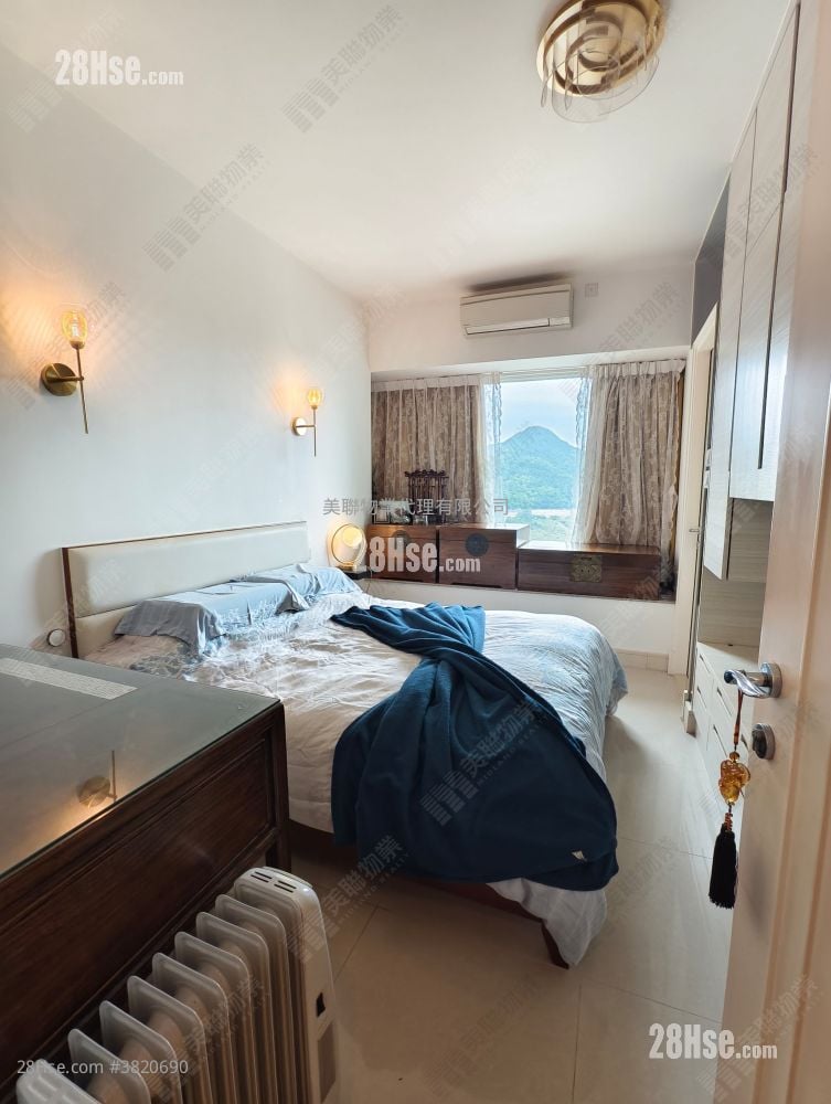 領峰 售盤 4 房 985 平方呎