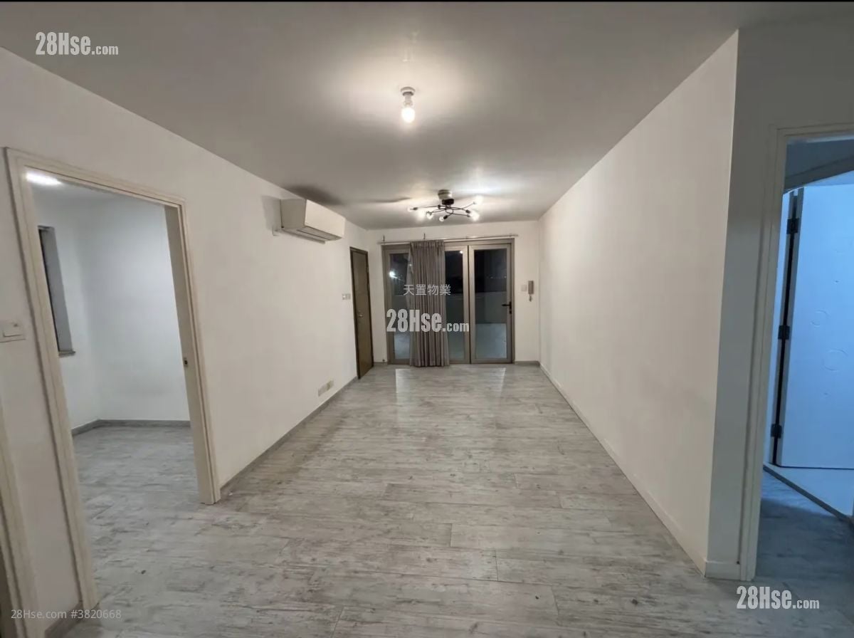 新庆村(屯门) 租盘 3 房 , 2 浴室 700 平方尺