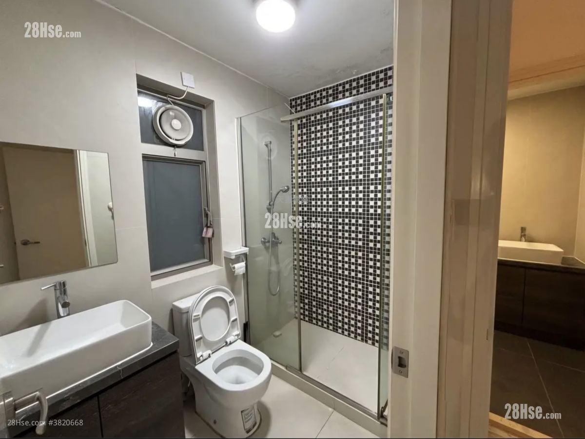 新庆村(屯门) 租盘 3 房 , 2 浴室 700 平方尺