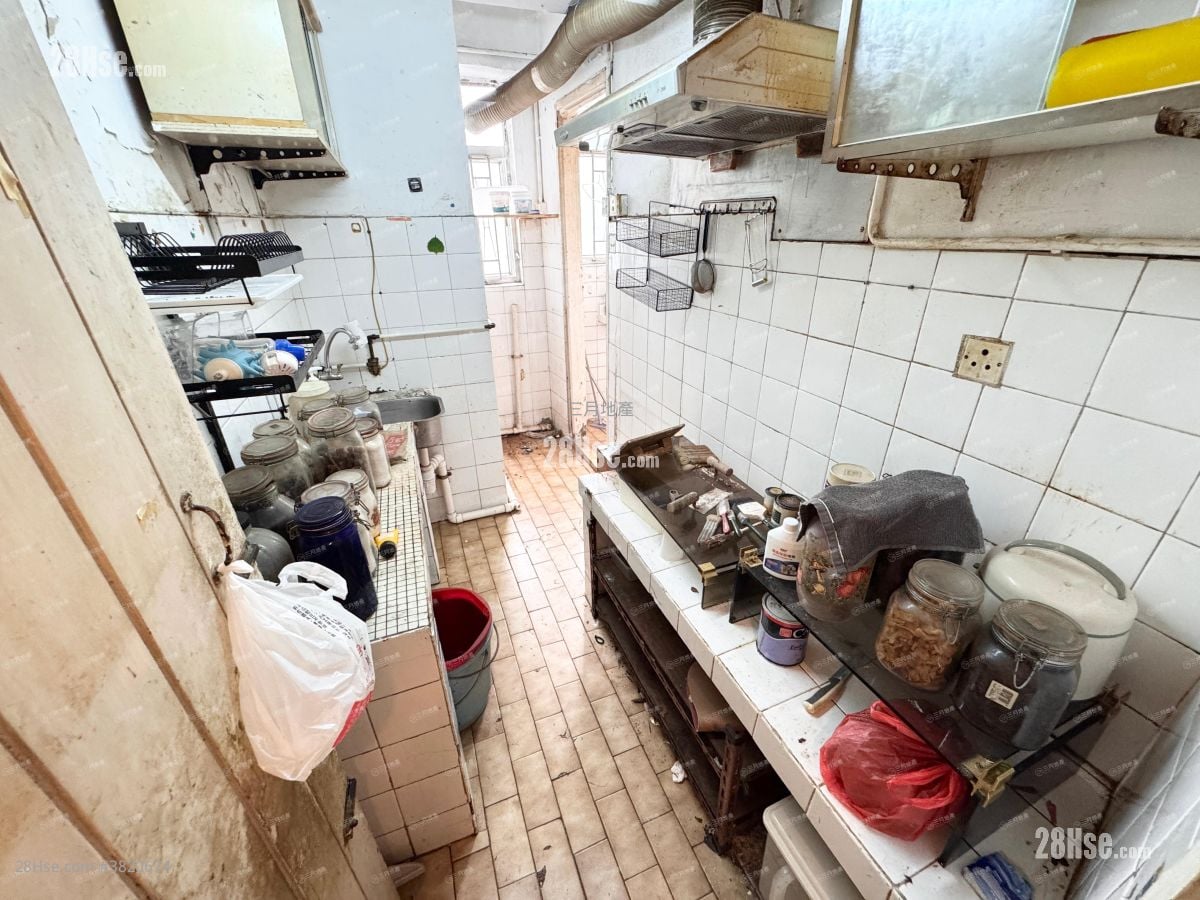 德利大廈 售盤 3 房 , 1 浴室 537 平方呎