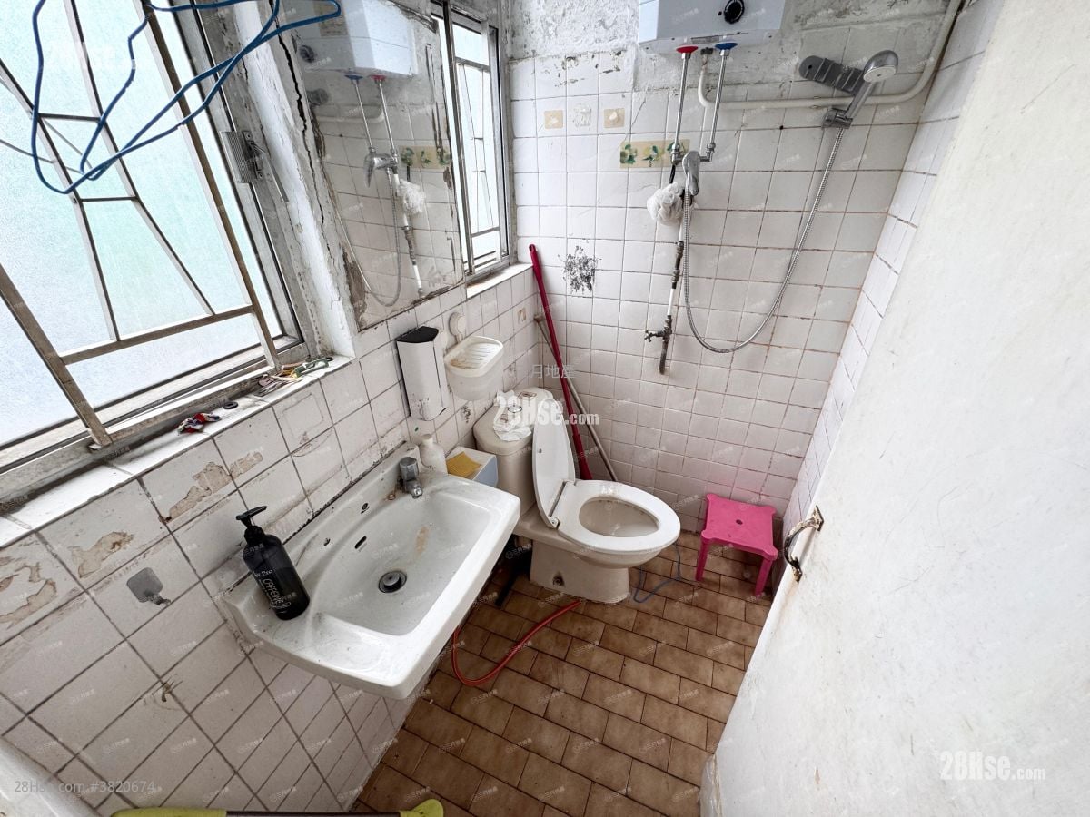 德利大廈 售盤 3 房 , 1 浴室 537 平方呎