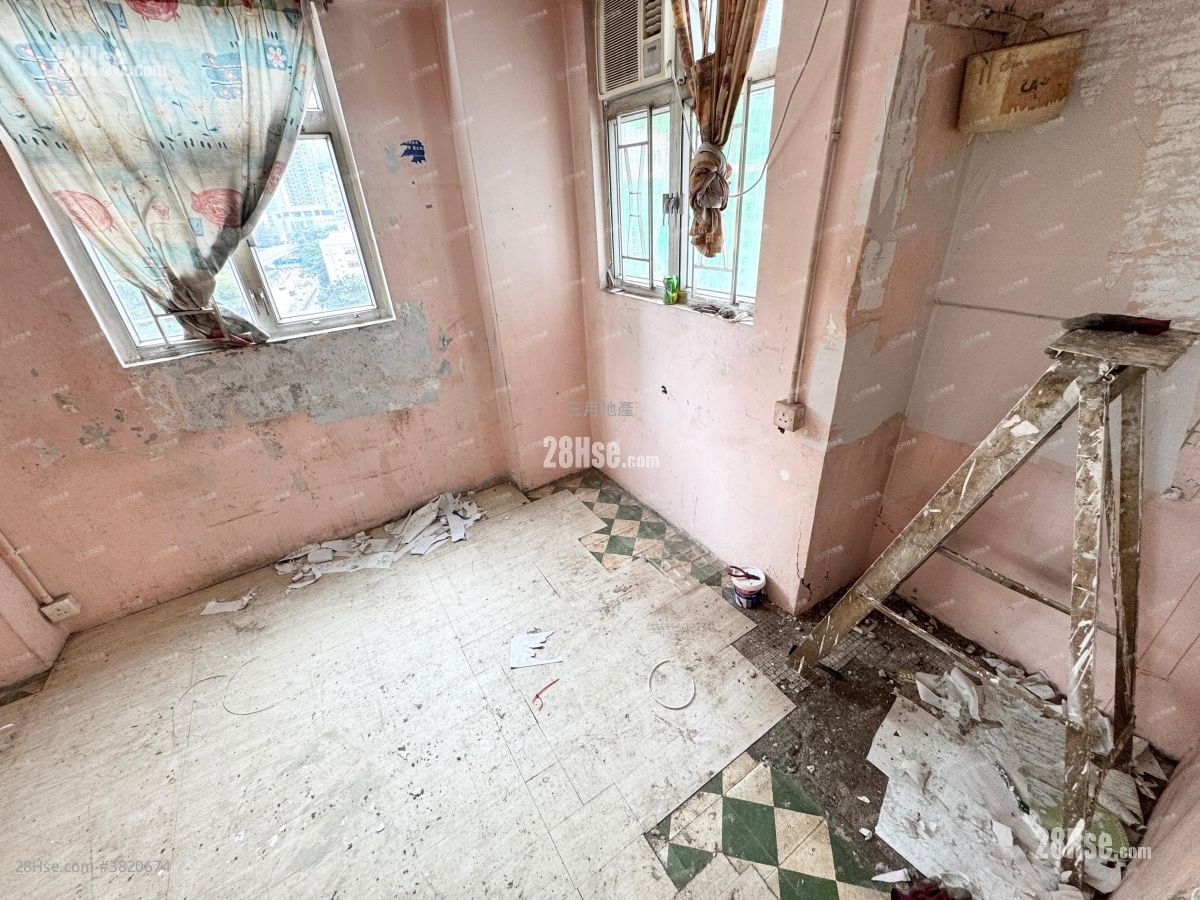 德利大廈 售盤 3 房 , 1 浴室 537 平方呎