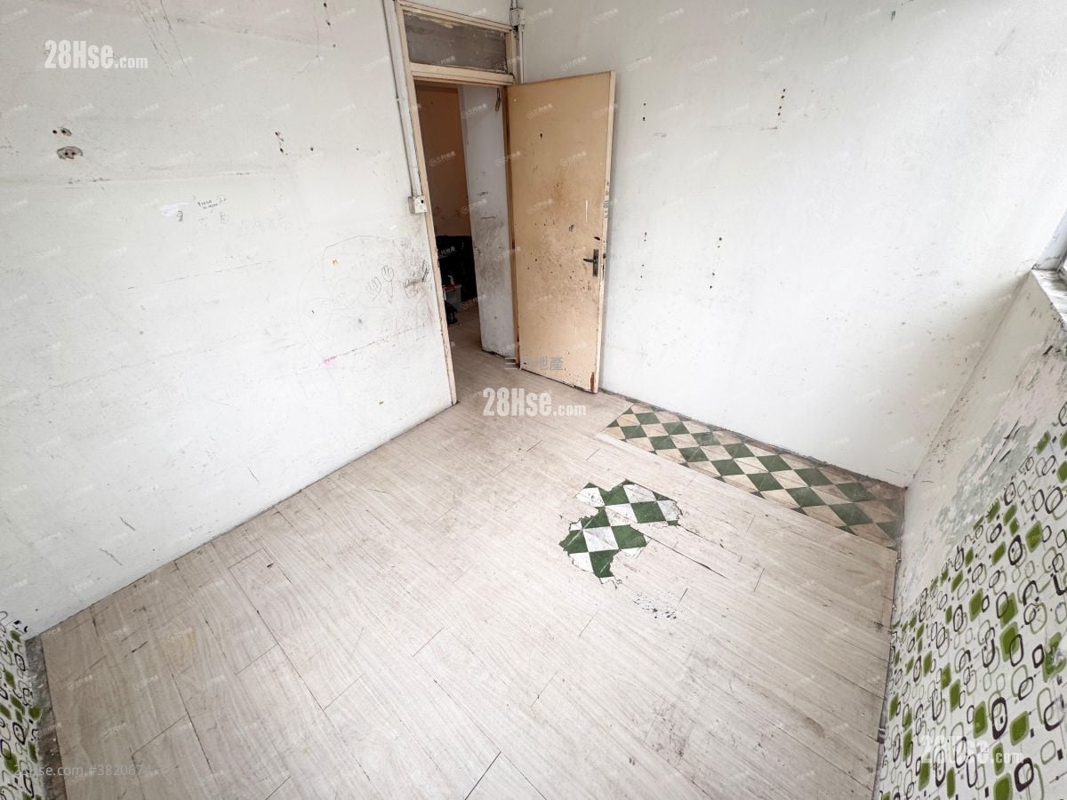 德利大廈 售盤 3 房 , 1 浴室 537 平方呎