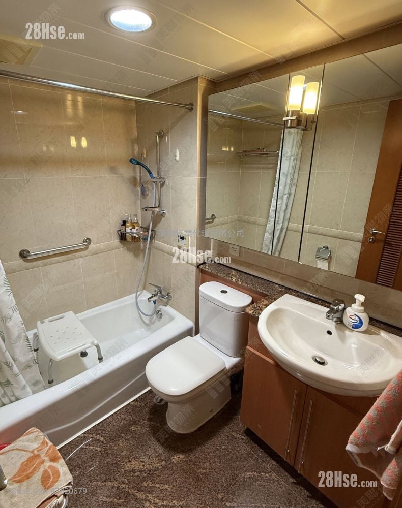 將軍澳中心 售盤 3 房 , 2 浴室 680 平方呎