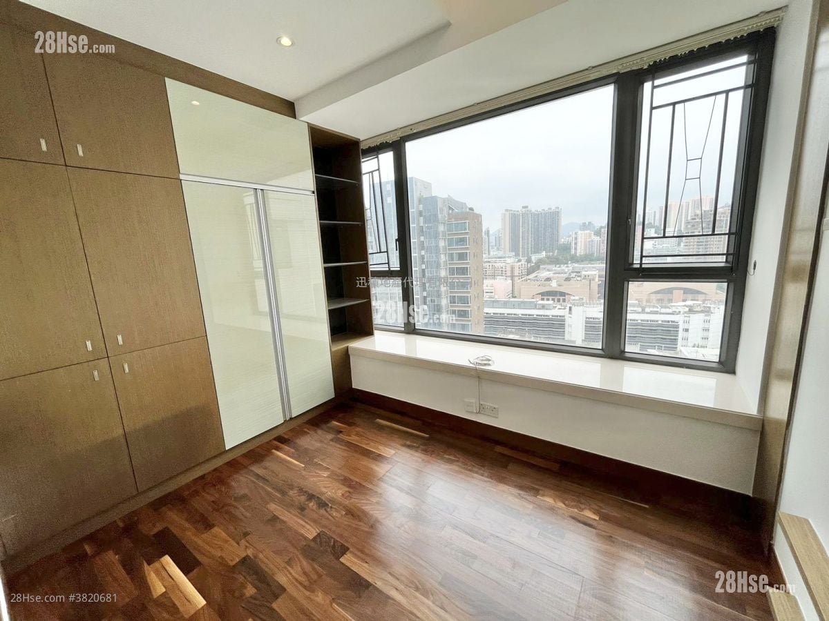 峰景 租盘 3 房 , 3 浴室 1,137 平方尺