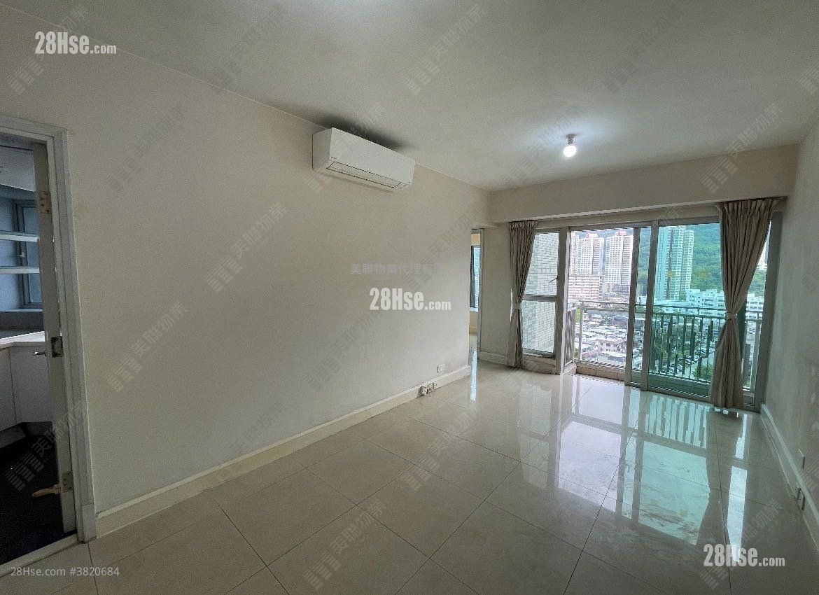 名城 售盤 3 房 , 2 浴室 742 平方呎