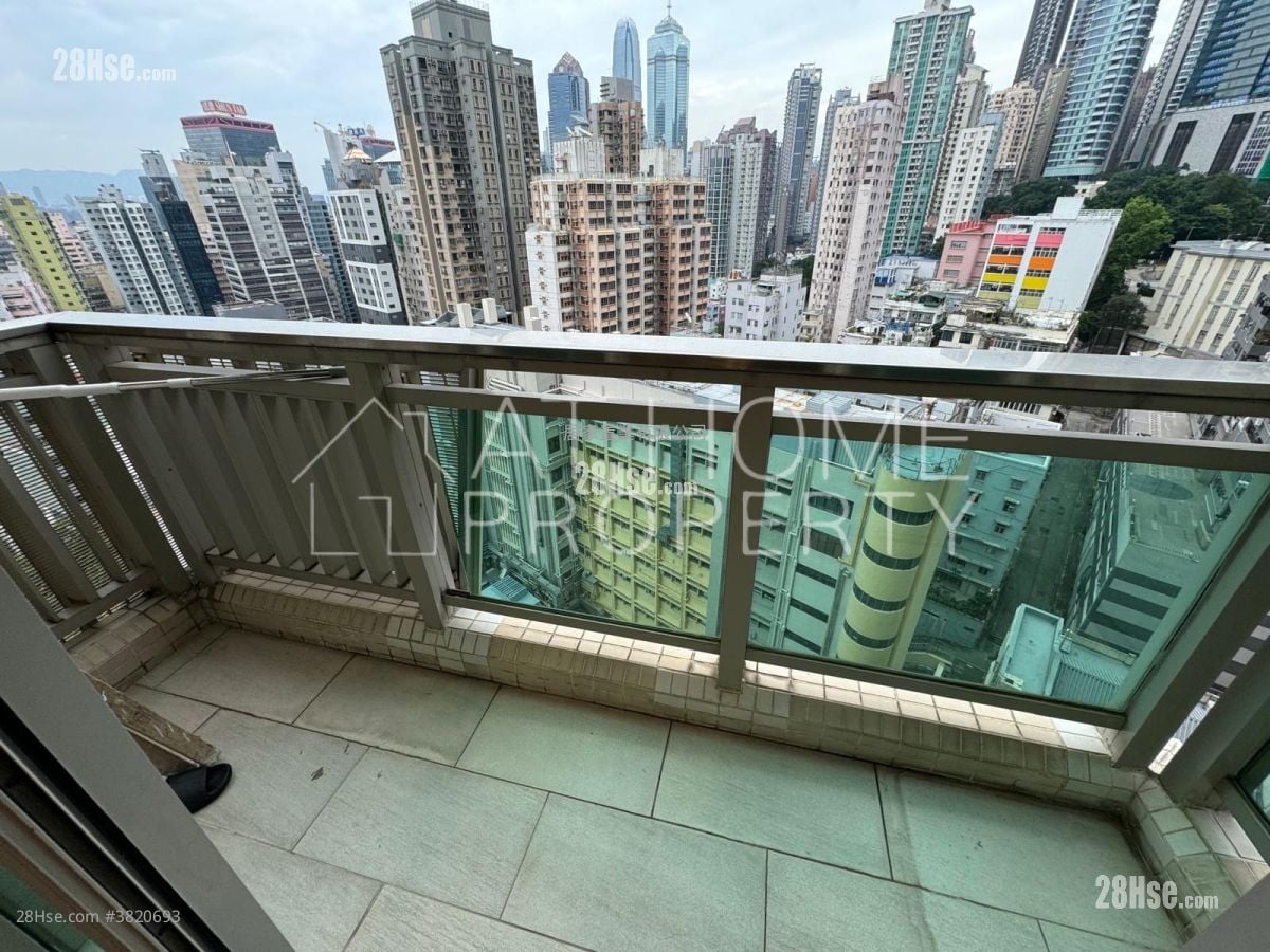 Centre Place Rental 2 Bedrooms , 1 Bathroom 474 ft²