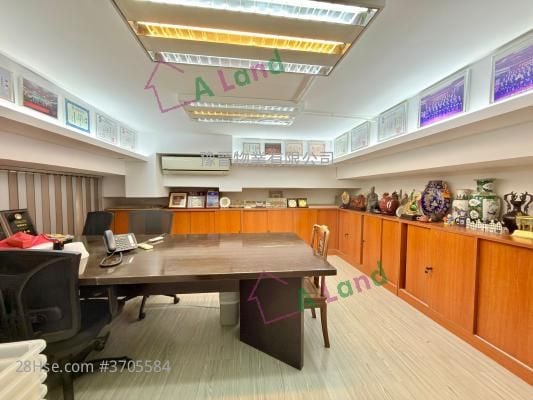 Eastern Harbour Centre Rental