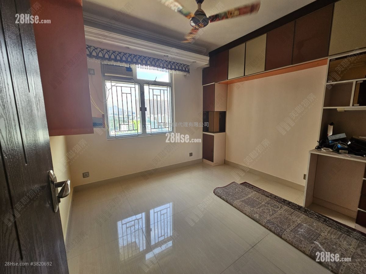 美樂花園 售盤 3 房 , 2 浴室 861 平方呎