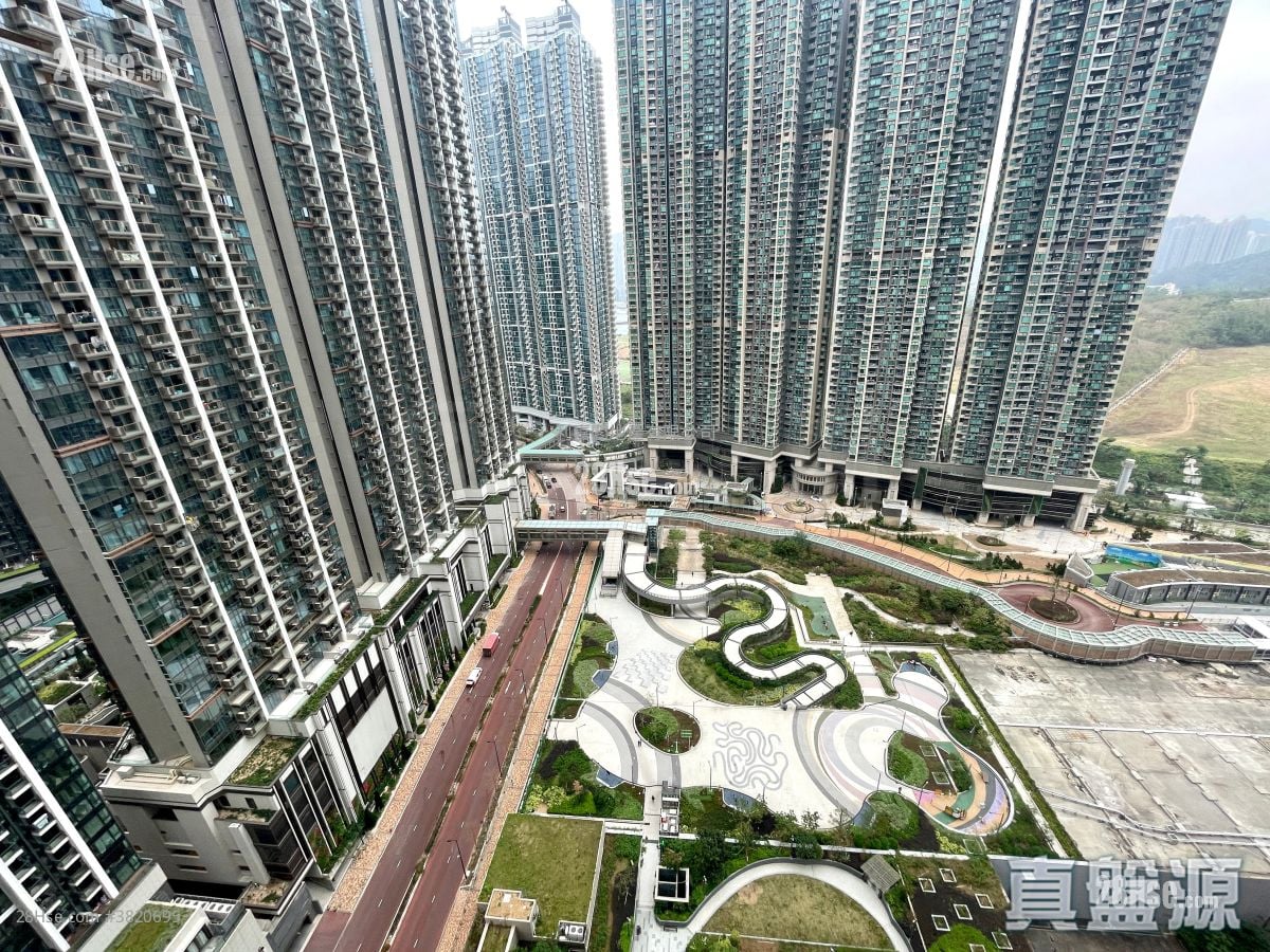 首都 售盤 3 房 , 2 浴室 713 平方呎