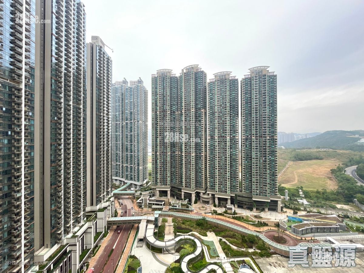 首都 售盤 3 房 , 2 浴室 713 平方呎