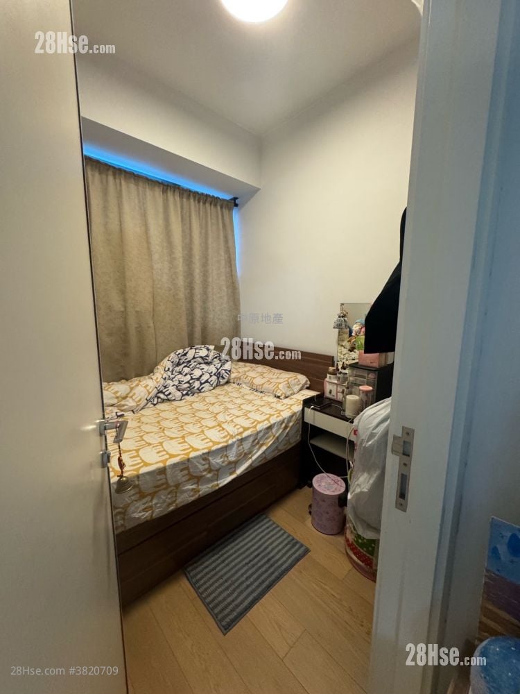 Capri 租盘 1 房 , 1 浴室 404 平方尺