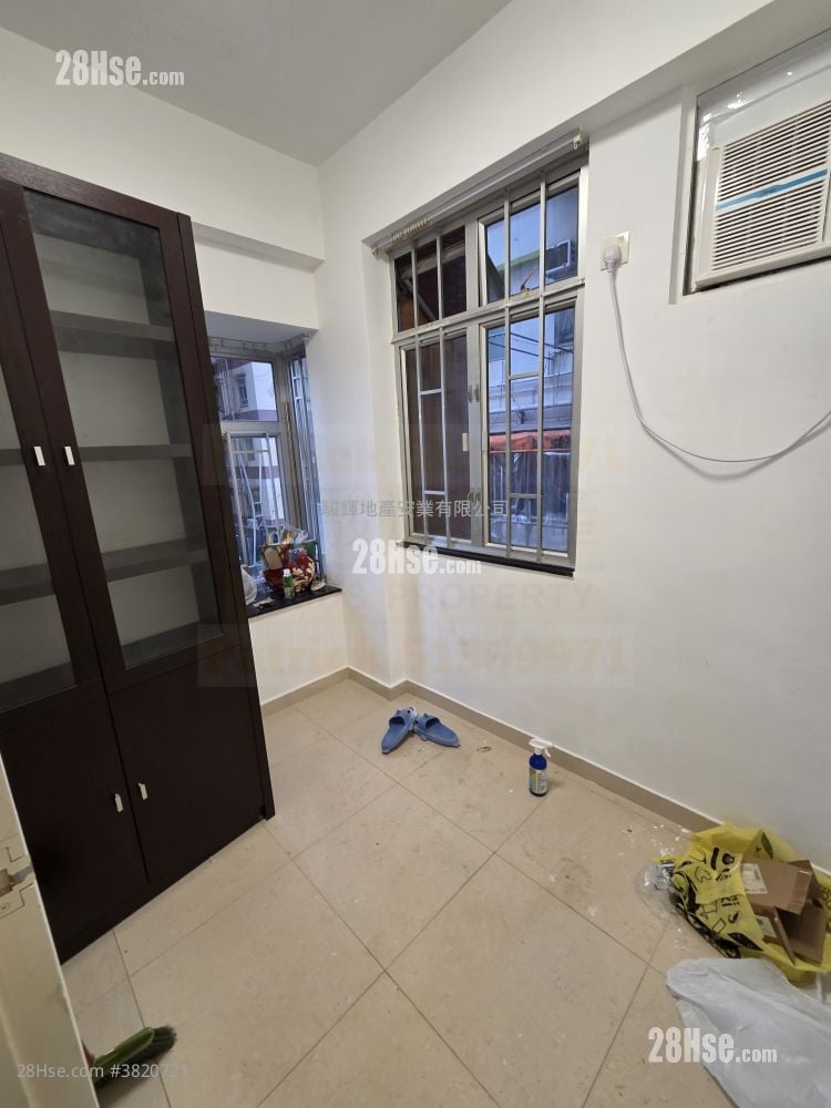 鸿威大厦 租盘 2 房 , 1 浴室 321 平方尺