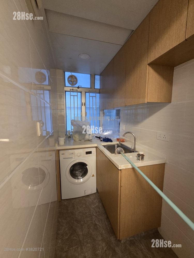 鸿威大厦 租盘 2 房 , 1 浴室 321 平方尺