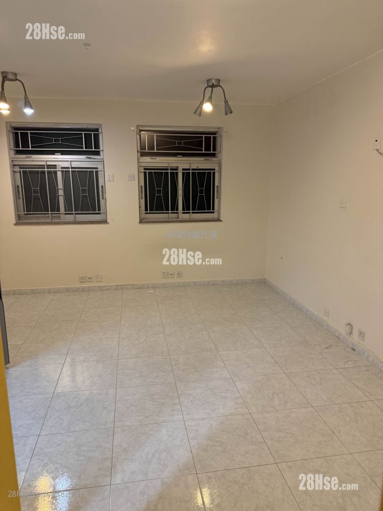 Village Rental Studio , 1 Bathroom