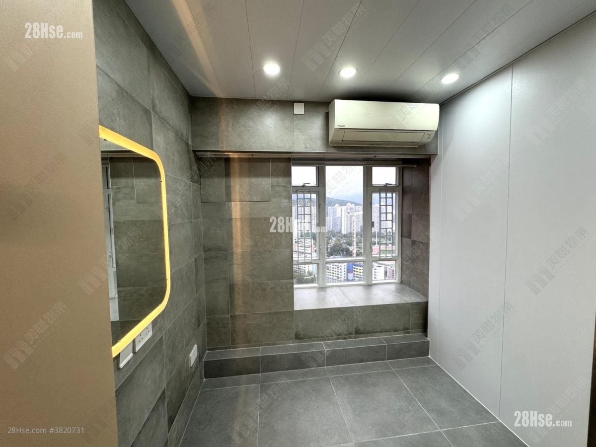 新港城 售盤 3 房 , 2 浴室 932 平方呎