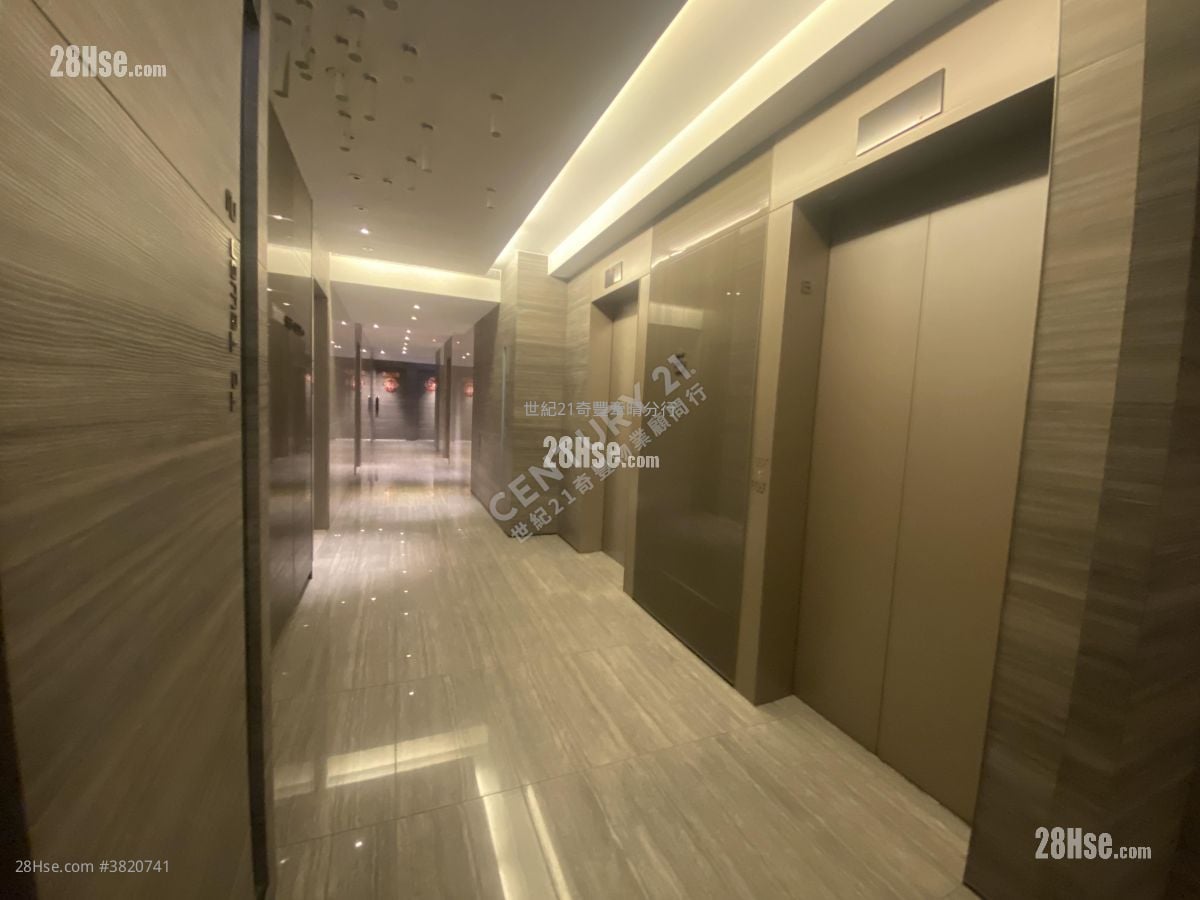 大堂: 逸峯 租盘 3 房 , 1 浴室 478 平方尺