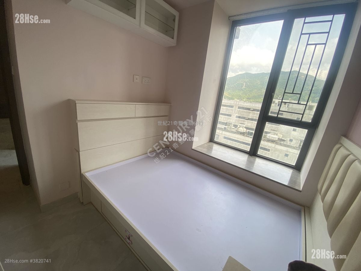 主人房: 逸峯 租盘 3 房 , 1 浴室 478 平方尺