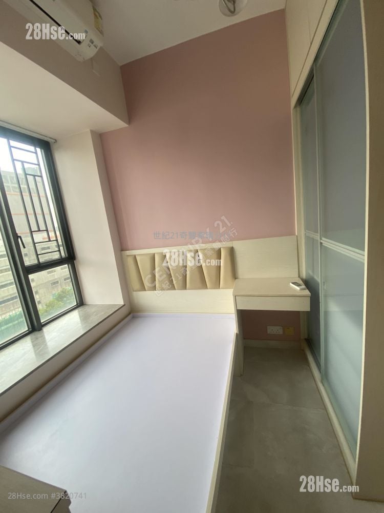 主人房: 逸峯 租盘 3 房 , 1 浴室 478 平方尺